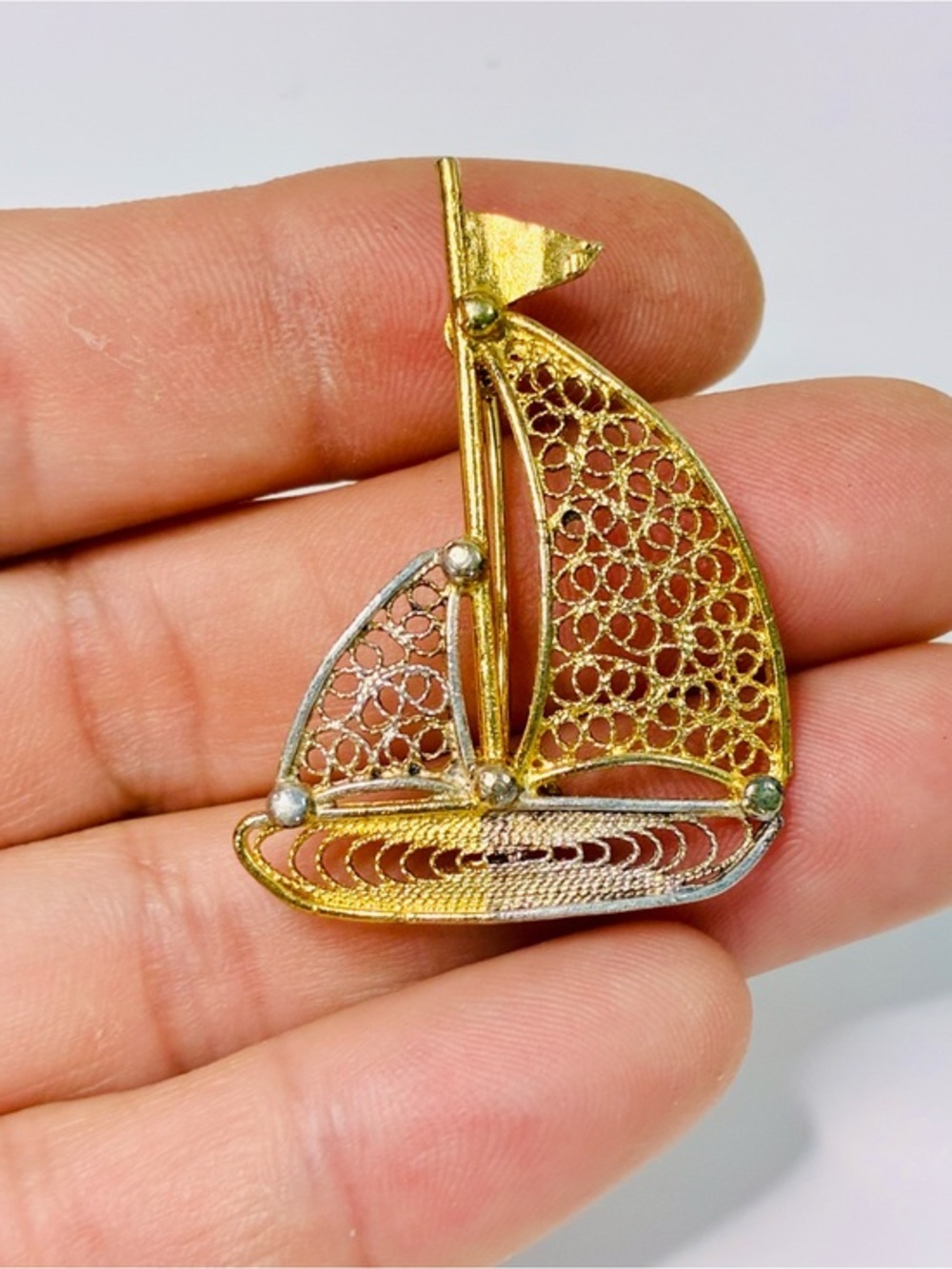 925 Gold Filled Stamped Filigree Sailboat Brooch - Gold and Silver